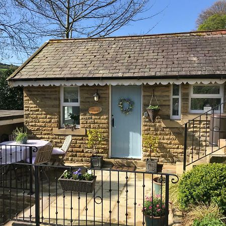 "The Lodge", Holmfirth Exterior photo